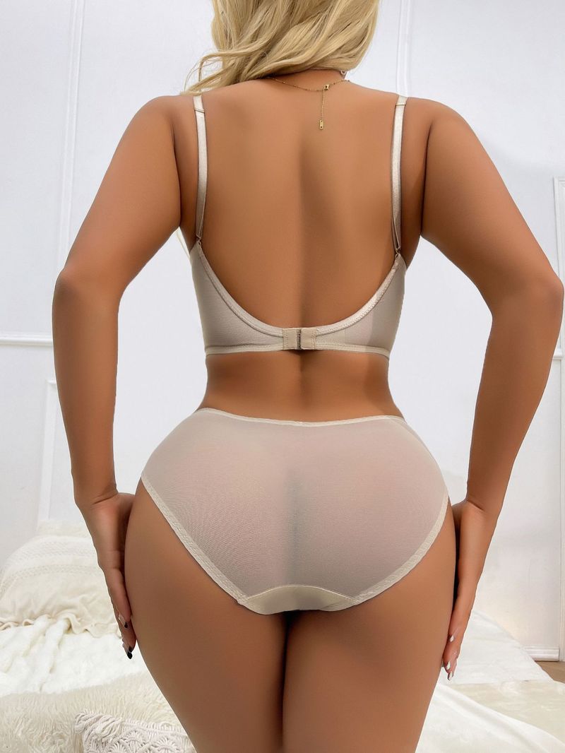 Sexy U-shaped backless invisible beauty lingerie with small chest showing large gathering and side breasts bra set_voghion.com
