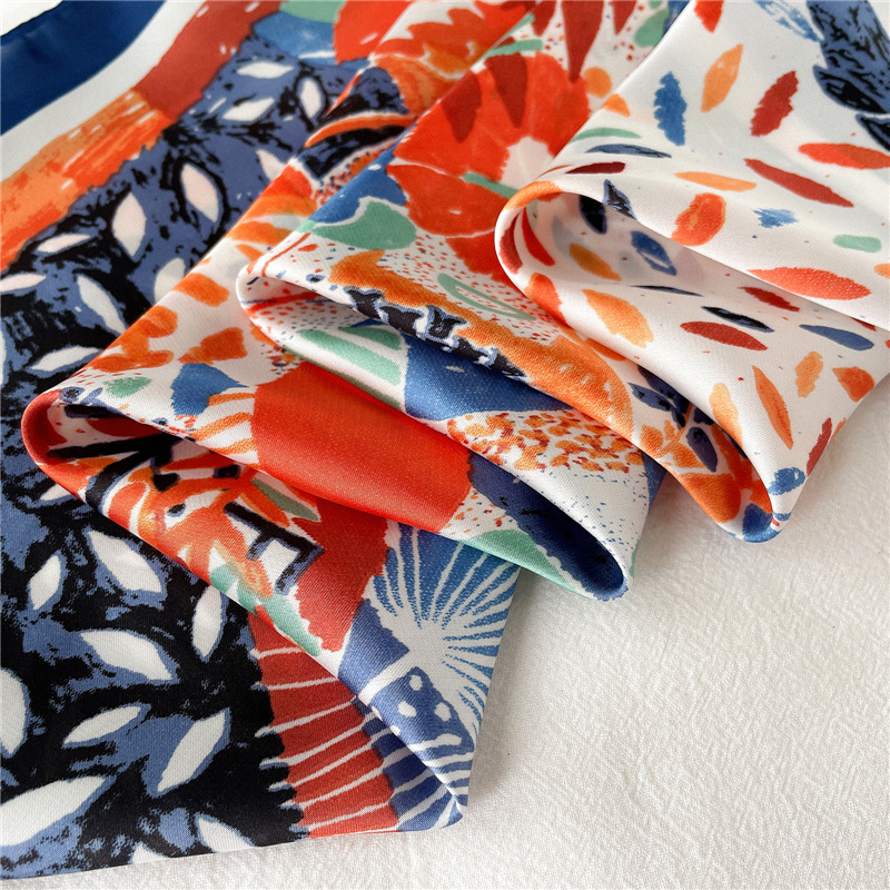 Nuova Sciarpa di Seta Sciarpa Quadrata Piccola Sciarpa di Graffiti Colorati da 70 cm Sciarpa di Protezione del Collo Sottile Autunno e Inverno Aria Estiva_voghion.com