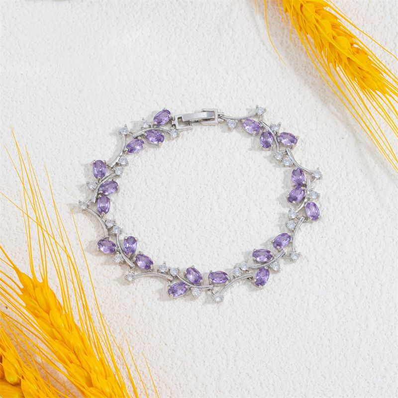 Bijou pour femme, petit bracelet tendance et polyvalent en forme de fleur de glycine pour filles, bijou de niche en plaqué or blanc 18 carats, en zircone._voghion.com