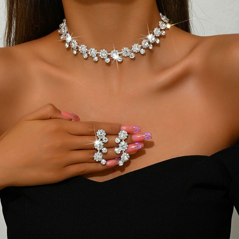 Set di gioielli da donna, semplice e alla moda, set di gioielli da sposa, temperamento, banchetto di San Valentino, collana e orecchini._voghion.com