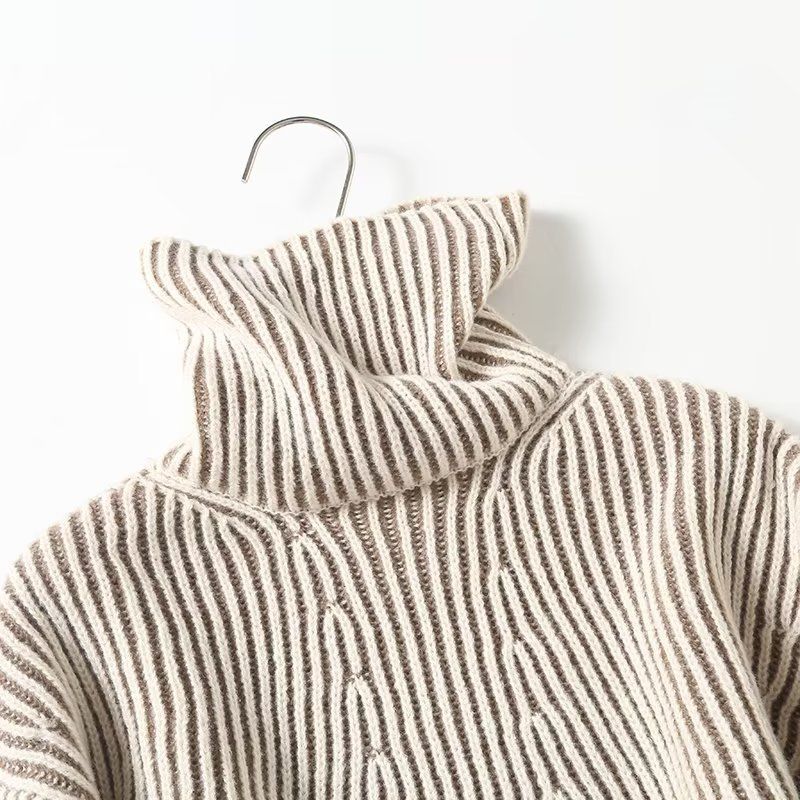 2024 Winter Neue Damen Lazy Style Farbkontrastlinie Stehkragen Kurze Edition Strickhemd w031 9587_voghion.com