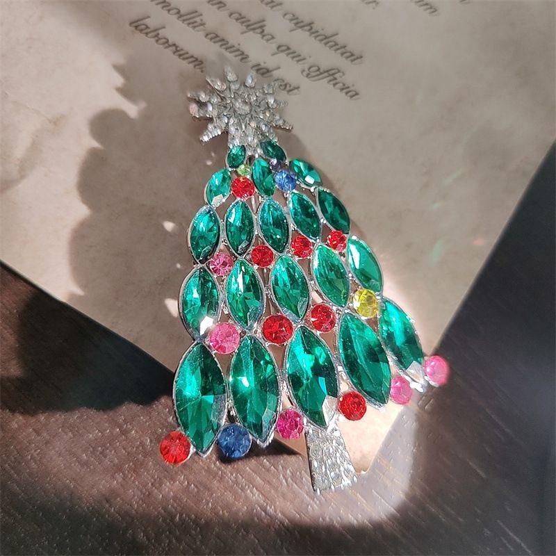 Baroque crystal enamel brooch, women's clothing niche sense, high-end accessories, ins chest flower_voghion.com