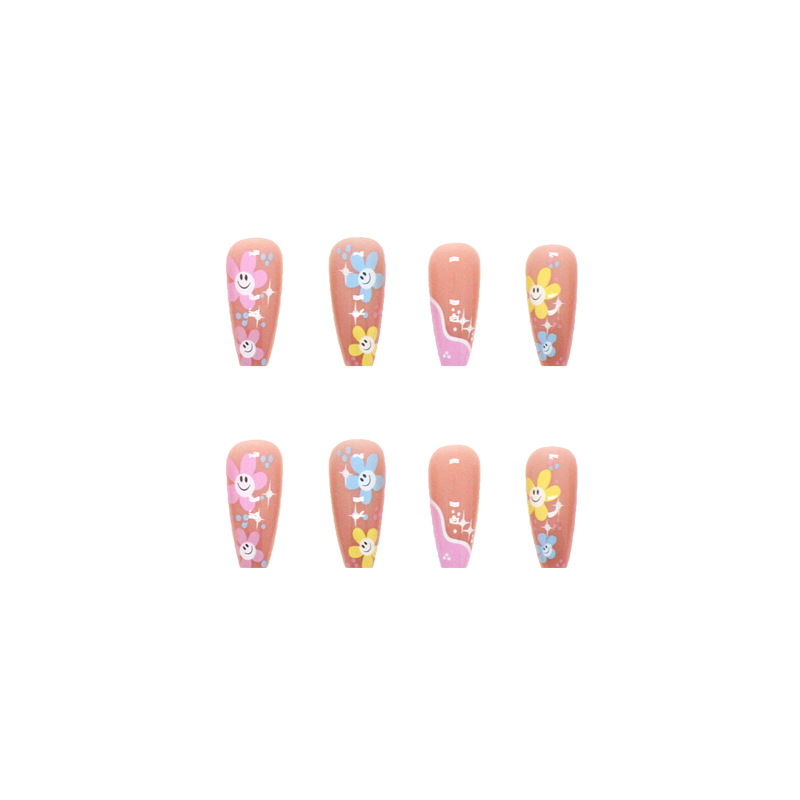 Mid length fake nails, shiny small flowers, cute playful, fresh and natural nail art pieces, finished in pairs_voghion.com