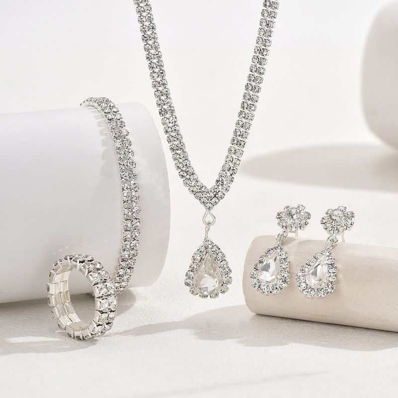 Set di gioielli da donna, alla moda, dal design semplice e alla moda, con ciondolo a forma di goccia di diamante, collana, orecchini, anello, gioielli, set da sposa, accessori_voghion.com