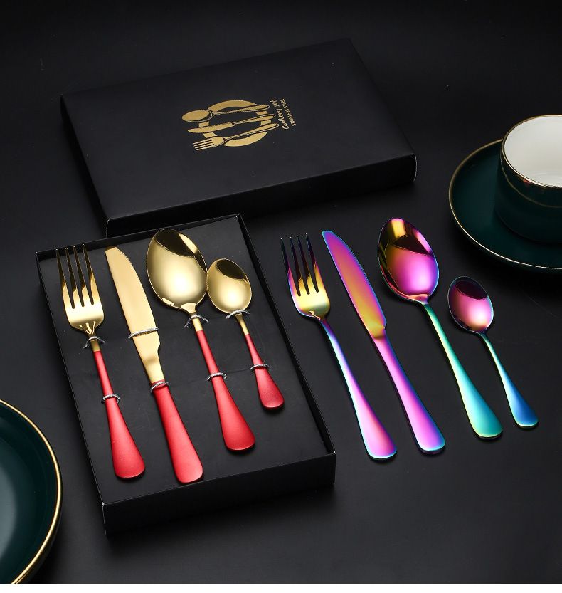 Set di posate in acciaio inossidabile di alta qualità - Utensili in argento/oro/oro rosa lucidati a specchio per cene moderne e regali promozionali_voghion.com