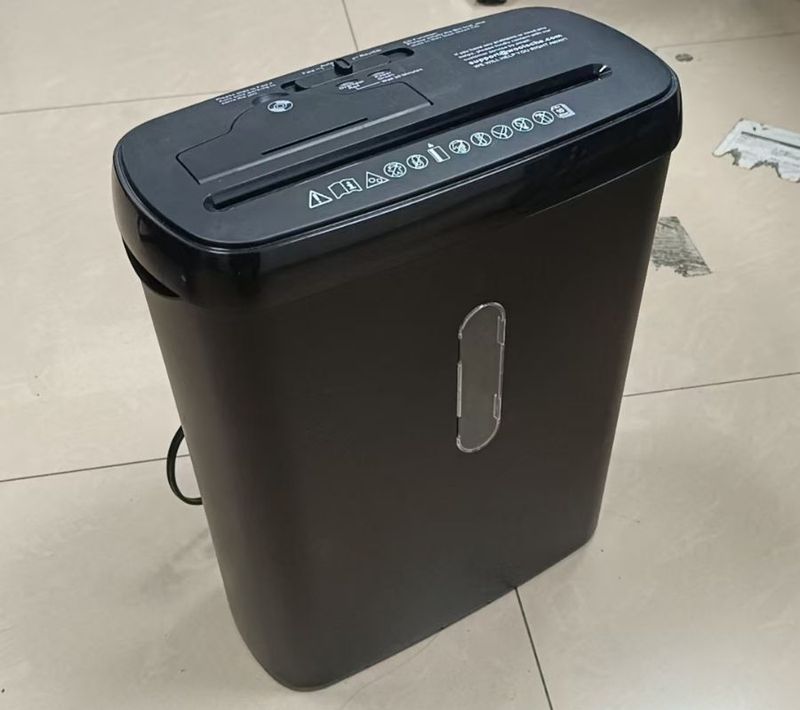 Woolsche Home Office Paper Shredder-10-Sheet Strip Cut With 3.17-Gallon Basket - P-2 Security Level - CD & Credit Card Shredder - Durable & Fast - Jam Proof System - ETL Certified_voghion.com