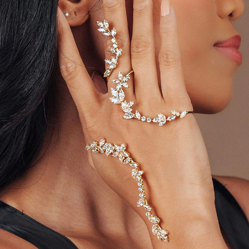 Hot selling zircon bracelet with personalized open leaf shaped finger bracelet, luxurious accessory Brace_voghion.com