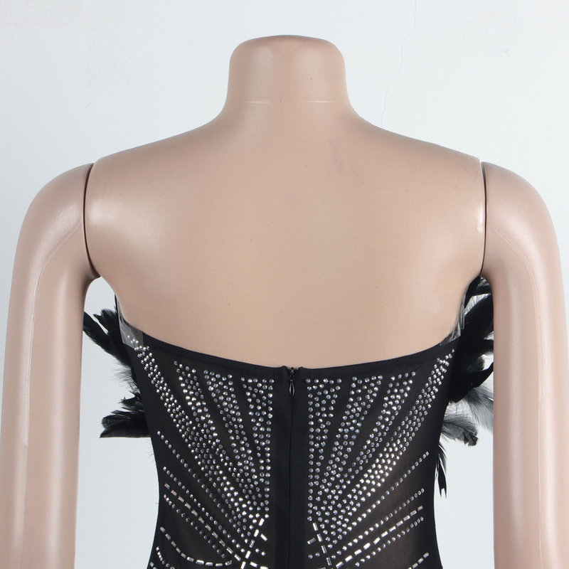 sexy feather hot rhinestones slim fit hip covering sleeveless jumpsuit_voghion.com