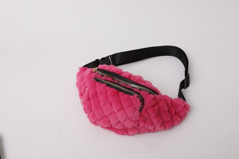 Velvet Crossbody Waist Bag For Women – Stylish & Soft Fluffy Chest Pack With Zipper Pocket, Lightweight & Versatile For Travel (Multiple Colors)_voghion.com