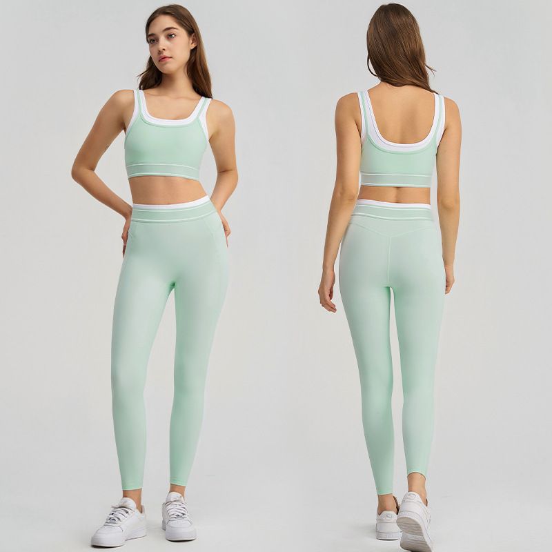 Neues zweiteiliges Color-Block-Outfit: Weiße Streifen, lange Hose mit Hüftlift-Effekt, Camisole, Lauf-Sport-BH und Yoga-Set_voghion.com