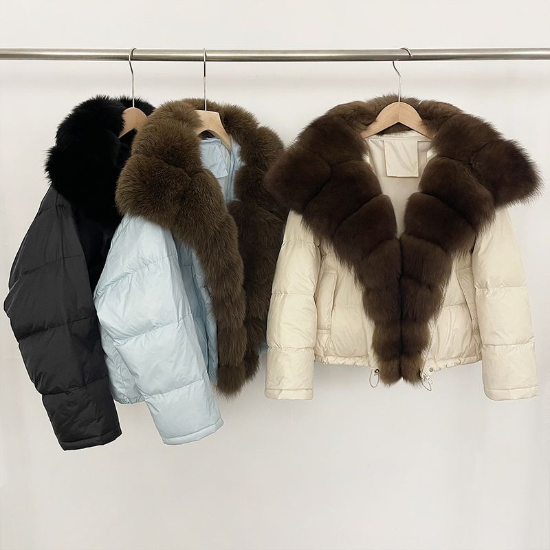 Women's Oversized Short Down Jacket With Fox Fur Collar - Winter Fashion Coat For Cold Weather_voghion.com