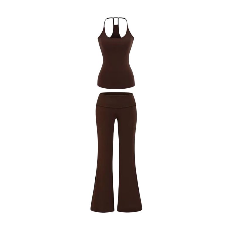 Completo composto da canotta imbottita elasticizzata sexy aderente e pantaloni svasati a vita bassa_voghion.com