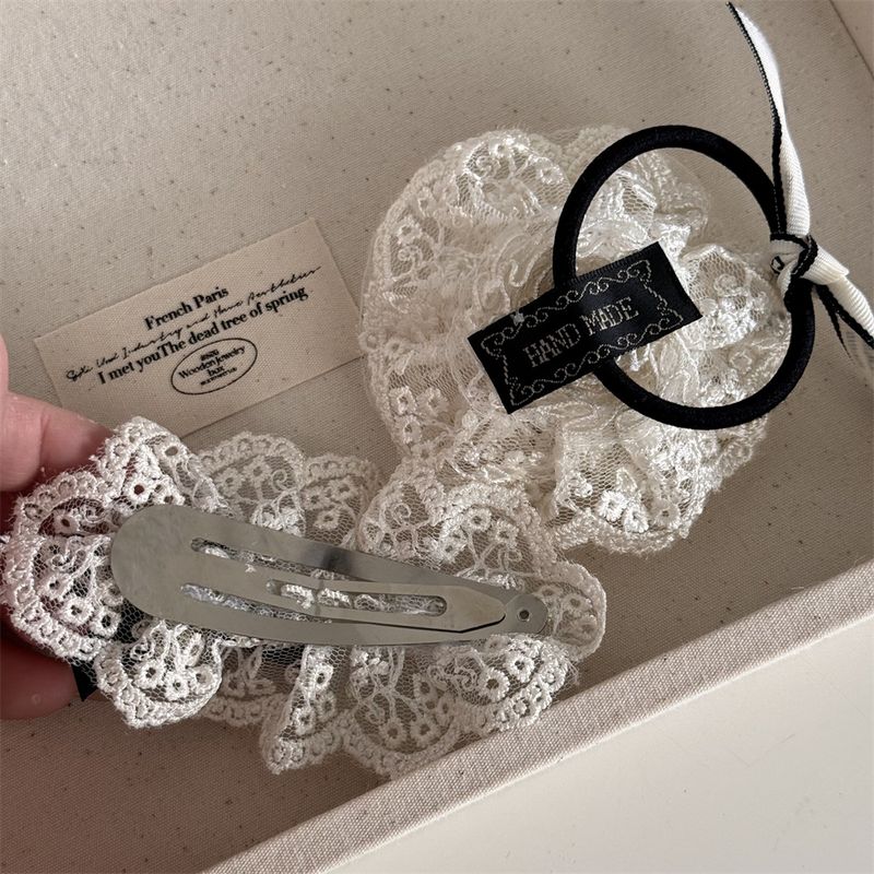 Milchweiße Haarnadel mit Spitze, Blume, Perle und Schleife, reines Verlangen, Temperament, Greifclip, Hai-Clip, Scheibe, Haarkarte, neues Modell_voghion.com