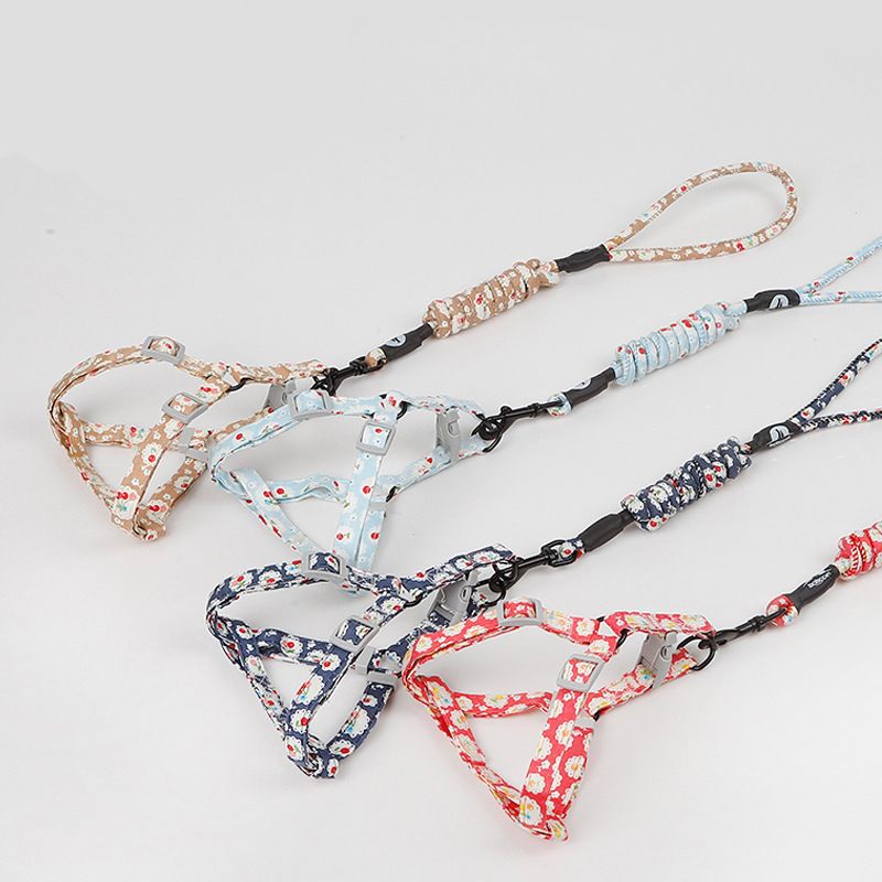 Arnés para perros pequeños y medianos con correa de pecho floral de estilo japonés, suministros para mascotas Hele_voghion.com