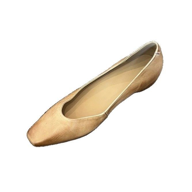 Sheepskin Version~French Niche Color-Washed Small Square-Toe Shallow Mouth Height-Increasing Single For Women 2025_voghion.com