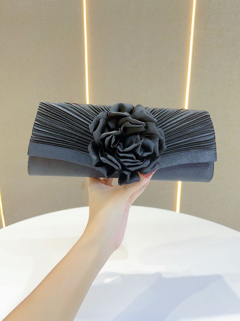 Neues Plisseekleid für Dinnerpartys, handgehalten mit blumigem Duft, High-End-Feeling, Crossbody-Banketttasche_voghion.com
