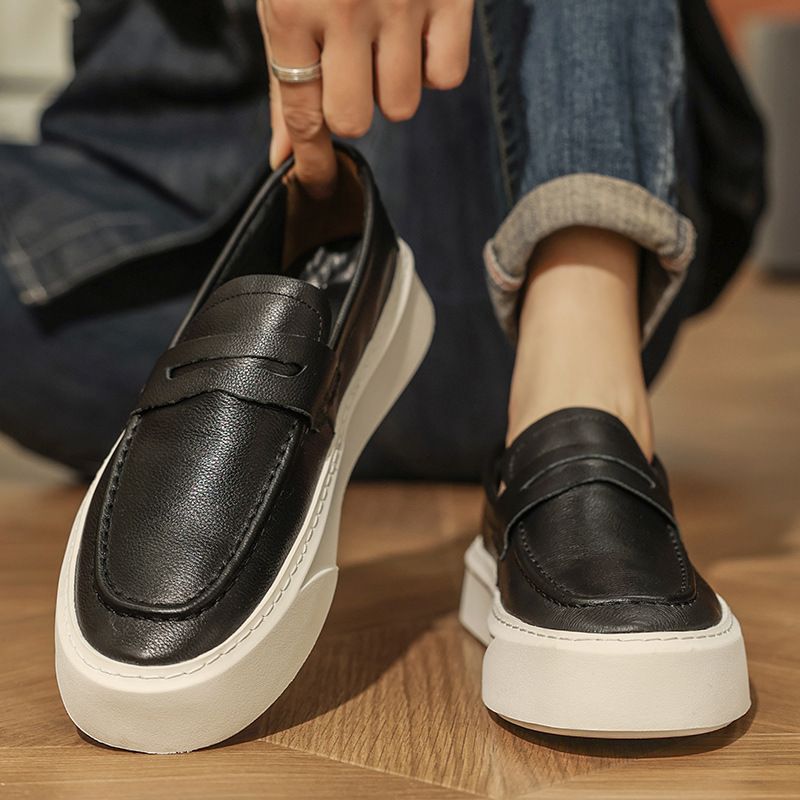 Mocassini casual traspiranti adatti a tutte le stagioni, primavera ed estate, punta tonda, slip-on, fatti a mano, in vera pelle, alla moda, in pelle bovina, monoblocco, da uomo._voghion.com