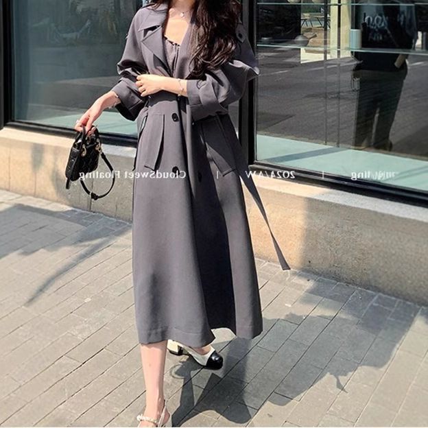 Silhouette Trench britannico casual lungo medio per le donne in primavera e autunno, cappotto con collo alto e a_voghion.com