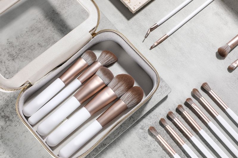 18-teiliges Make-up-Pinsel-Set, perlweiß, Beauty-Tools, High-End-Make-up-Pinsel aus superweichem Haar, schnelltrocknend_voghion.com