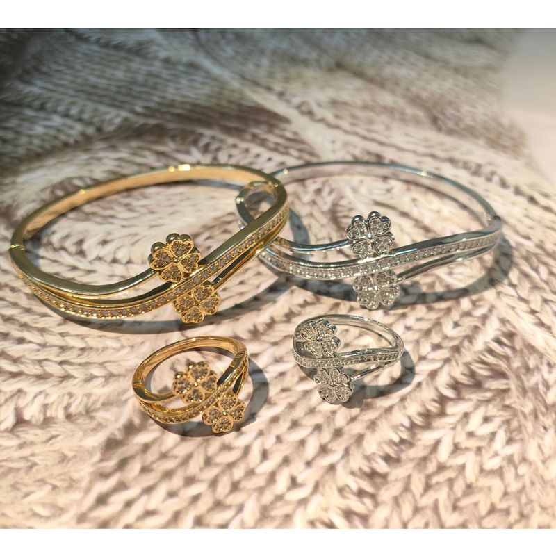 Accessoire Bracelet Bague Plaqué Or Véritable Trèfle Porte-Bonheur Ensemble De Diamants Polyvalent À La Mode_voghion.com