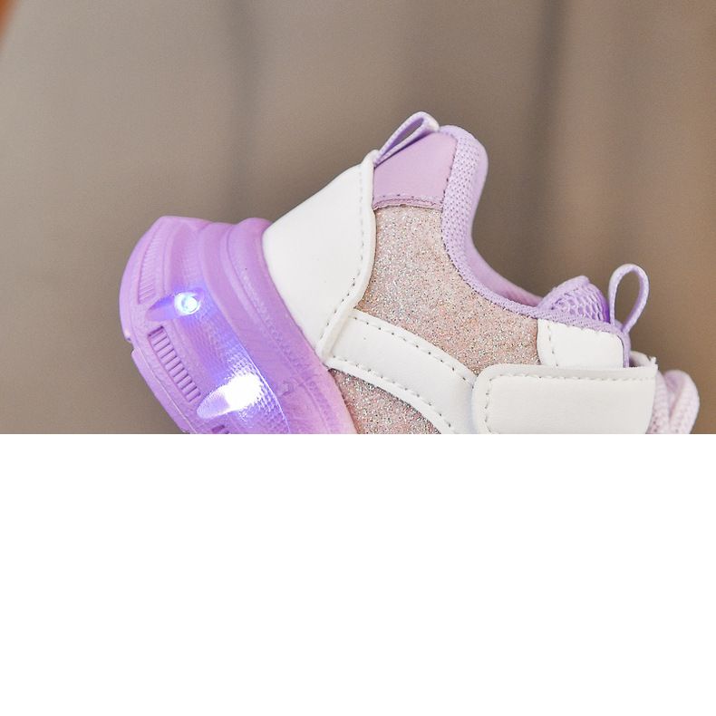 Chaussures de sport coréennes pour filles, printemps-automne 2025, chaussures de course à LED pour enfants, semelles souples, vente en gros_voghion.com
