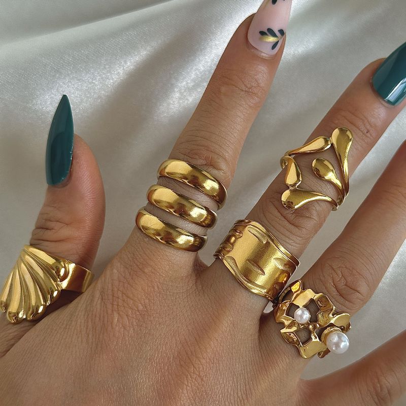 New Personalized Stainless Steel Ring Vacuum Electroplated Gold Pearl Irregular Open Hand Jewelry_voghion.com