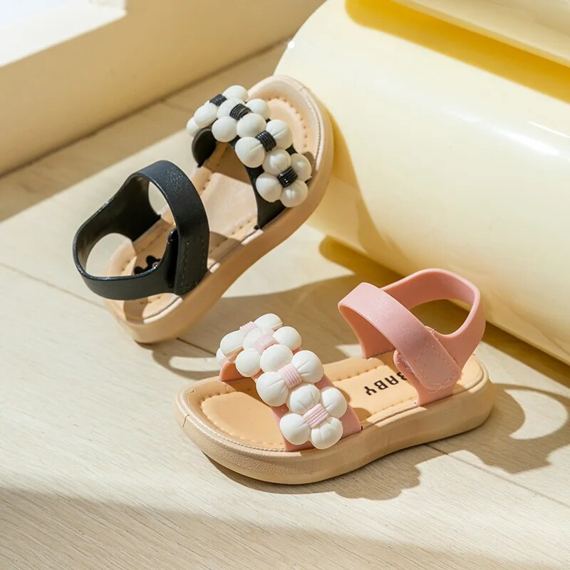 2024 nuove pantofole per bambini estate ragazze e ragazzi bagno casa scarpe da spiaggia antiscivolo sandali per bambini con suola morbida_voghion.com