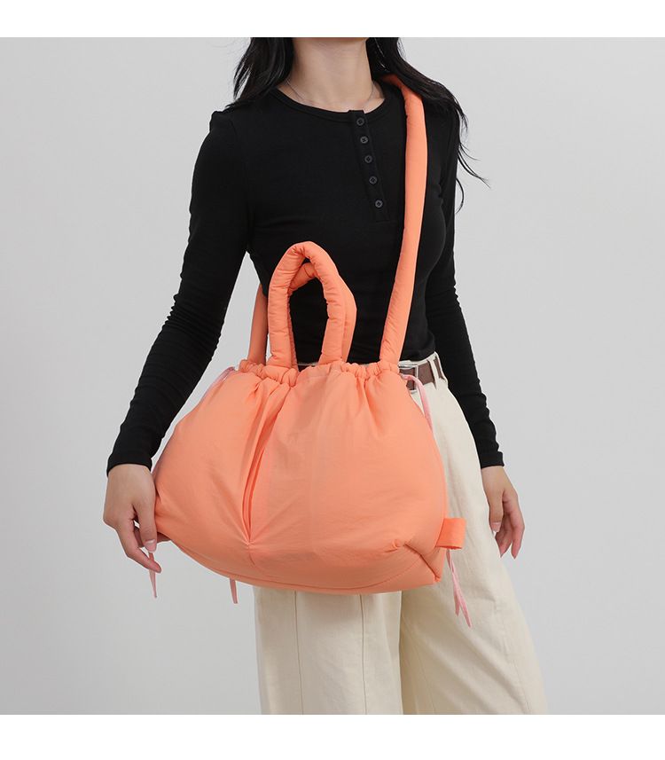 New style portable down cotton bag winter versatile fashion shoulder messenger bag multifunctional pleated casual backpack_voghion.com