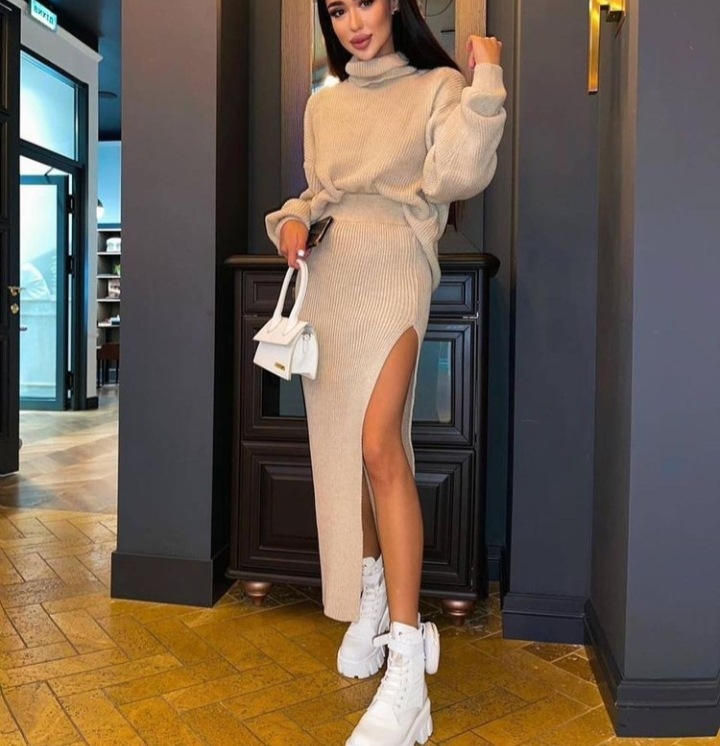 Women's hot-selling autumn and winter new styles, high-necked loose pullover tops, slit sexy long skirts, two-piece set_voghion.com