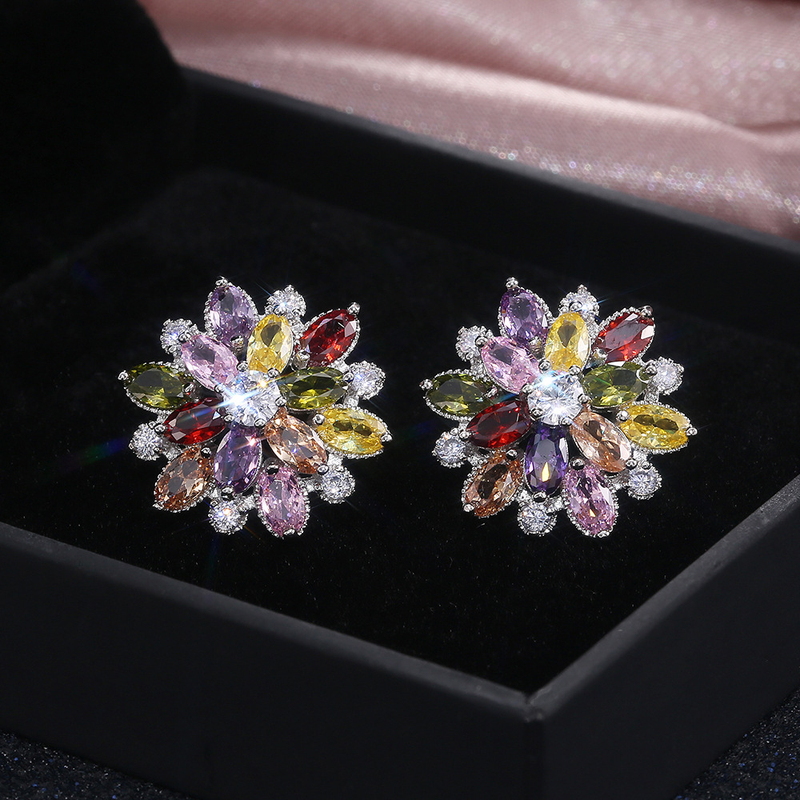 Cao Shis neue Luxus-Sonnenblumen-Doppel-Zirkon-Damenohrringe, modische Damen-Ohrringe aus Kupfer, Accessoires_voghion.com