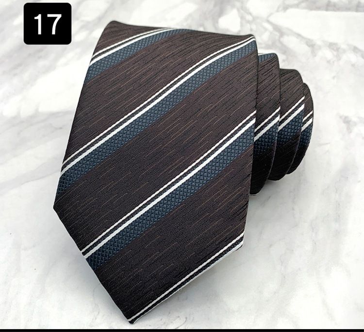 Legați ținute formale cu model pentru bărbați, selecție de accesorii la modă la modă pentru afaceri și petrecere a timpului liber_voghion.com
