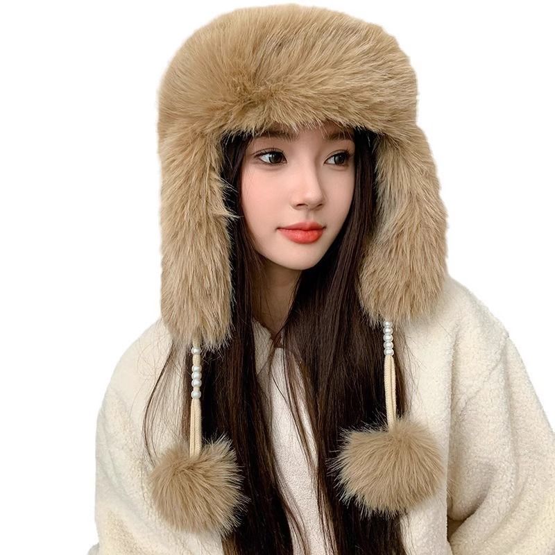 Damen Winter 2023 Neue kalte und warme vielseitige Lei Feng schwarze verdickte Plüsch-Ohrenschutzmütze_voghion.com