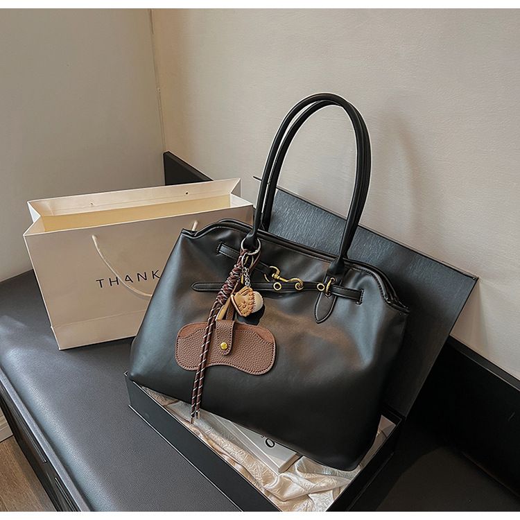 Borsa a mano coreana di nicchia per le donne 2024 nuova tendenza autunnale e invernale per i pendolari, grande capacità, spalla singola, ascella_voghion.com