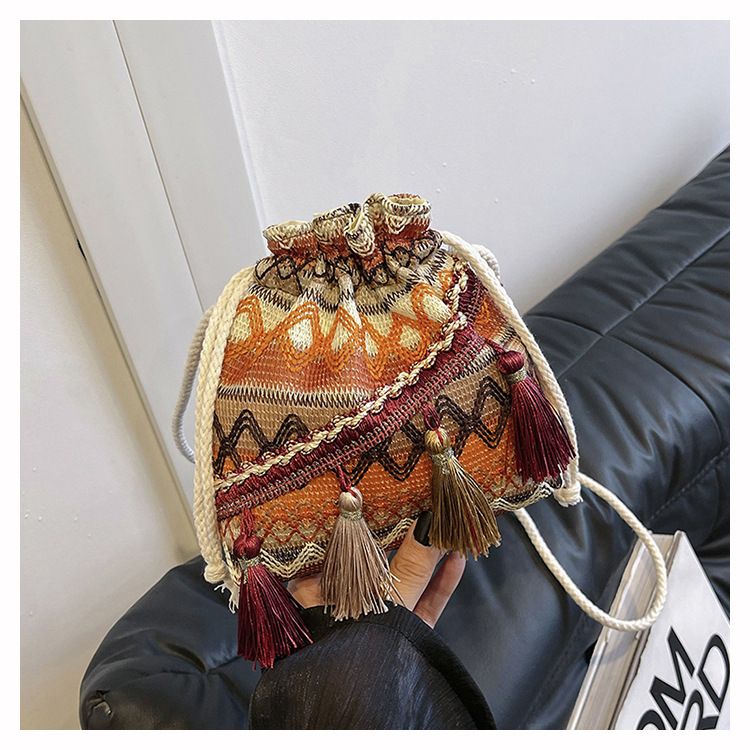 Borsa a secchiello da donna, stile etnico, borsa a tracolla con coulisse e nappa, borsa a secchiello da donna_voghion.com