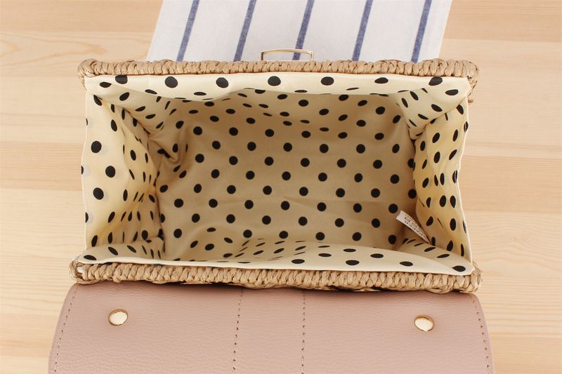 Borsa in corda di carta intrecciata con motivo color block in stile bohémien - Mini borsa quadrata per spiaggia ed estate, leggera ed ecologica._voghion.com