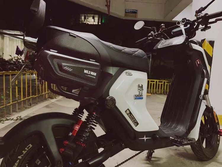 Benali 502c Säitentasch Säitentasch modifizéiert Hartschale-Toolkit waasserdicht Hängtasch Huanglong 600 Motorrad Säitentasch_voghion.com
