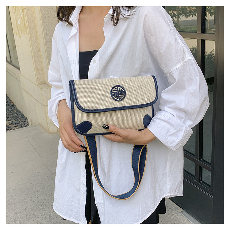 Einfache Canvas-Tasche Damen 2023 grenzüberschreitende neue trendige Mode kleine quadratische Tasche Nische hochwertige strukturierte Schulter-Umhängetasche_voghion.com