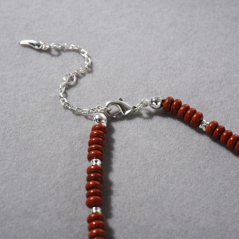 Elegante rubinbesetzte Choker-Halskette mit ovalem Anhänger, luxuriöser, leicht kupferplattierter Weißgold-Stil, französischer Retro-Look für jeden Tag_voghion.com