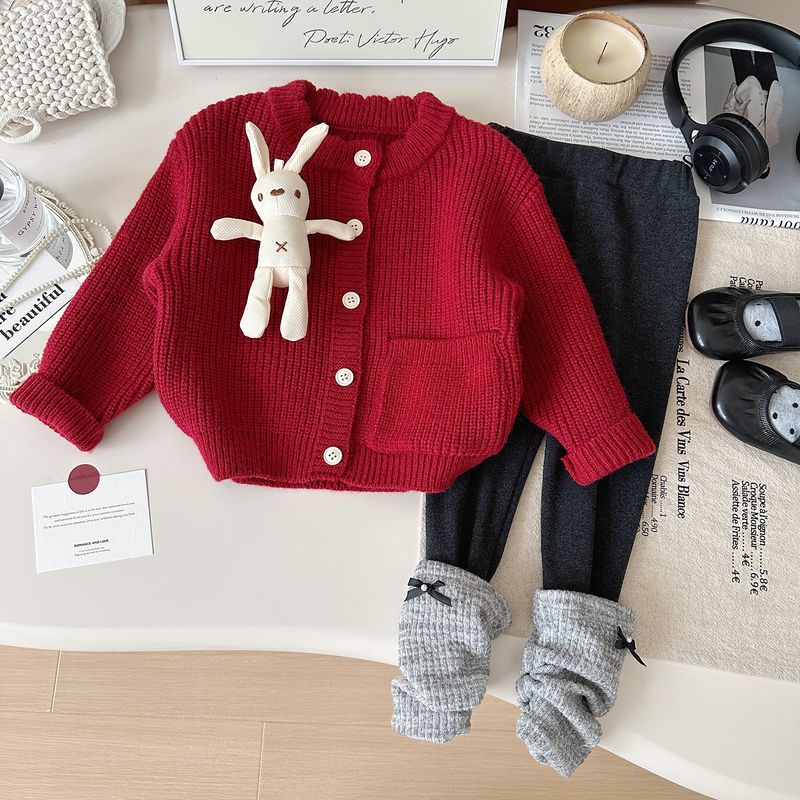 2024 nouvelle version coréenne pull fille tricoté cardigan leggings ensemble deux pièces bébé élégant tenue d'automne 2496_voghion.com