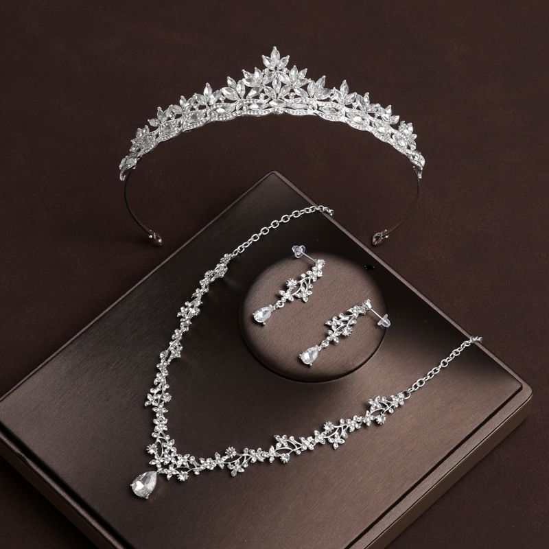 Corona nuziale nuovo stile fascia per capelli corona nuziale principale stile coreano atmosfera di fascia alta collana tre pezzi copricapo sposa femminile_voghion.com