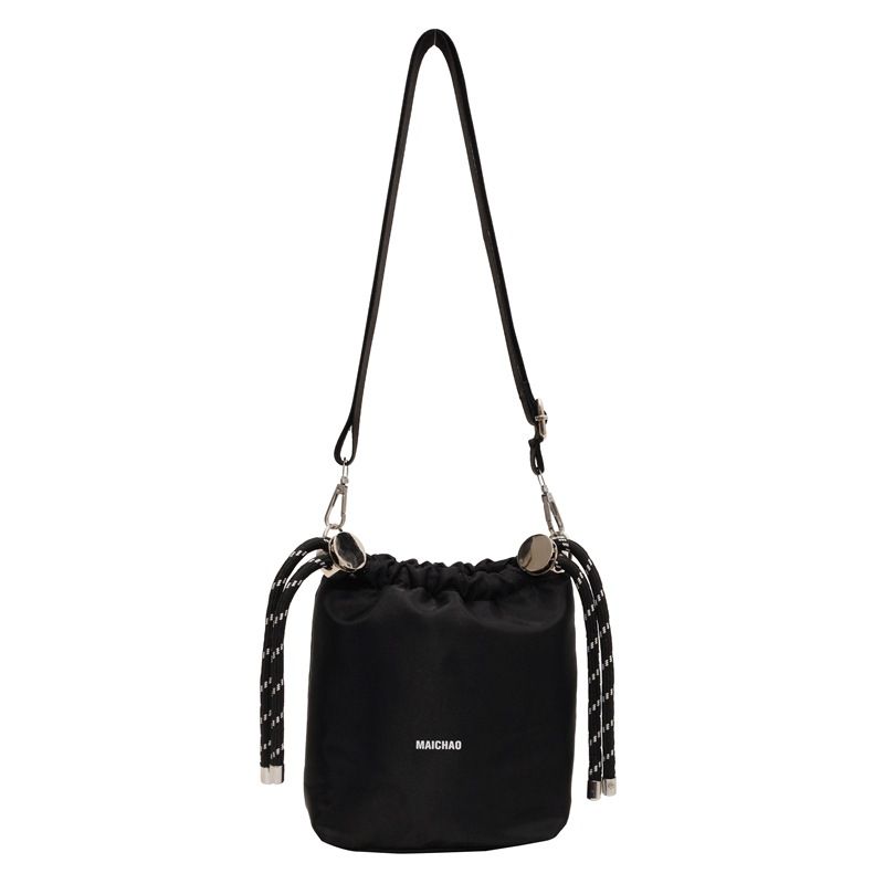 Canvas für Damen, Herbst 2025, neues modisches Nischendesign, Umhängetasche mit einer Schulter, stilvolle High-End-Beuteltasche_voghion.com