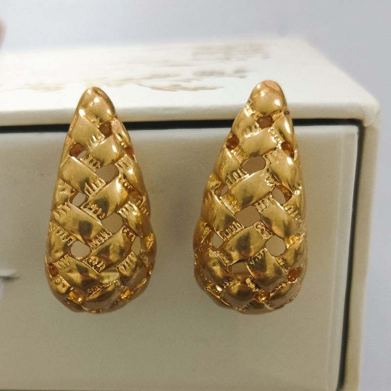 Boucles d'oreilles en métal texturé en forme de C, élégantes et polyvalentes, design de niche, bijoux d'oreille en argent_voghion.com