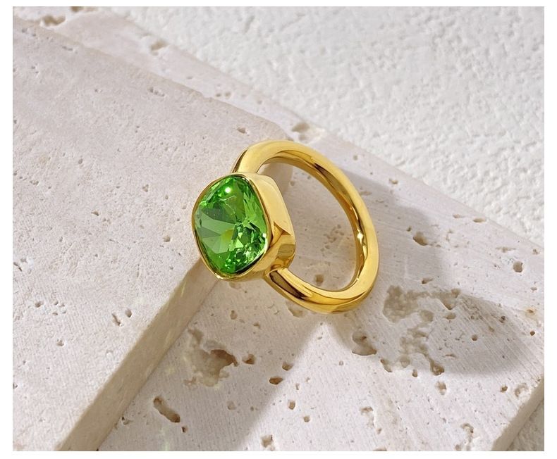 Women's Jewelry Square Crystal Ring New Style Fashionable Exquisite Shining Multi Faceted Titanium Steel Ring Jewelry_voghion.com