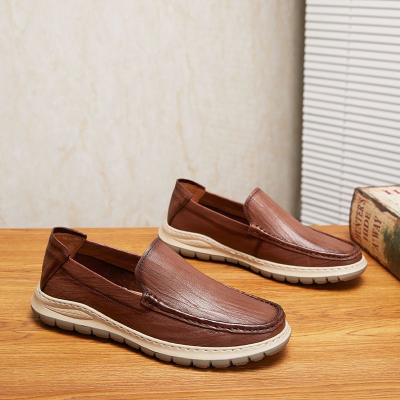 New set of foot comfortable bean shoes flat light breathable men's casual shoes_voghion.com