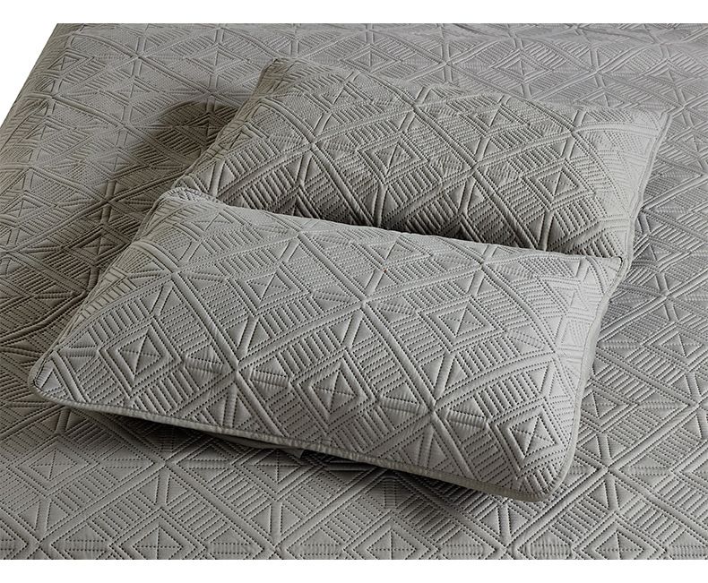 Quilted Bedspread Set 3-Piece Ultrasonic Embossed Reversible Cover With Cotton Filling Machine Washable Luxury Bedding_voghion.com