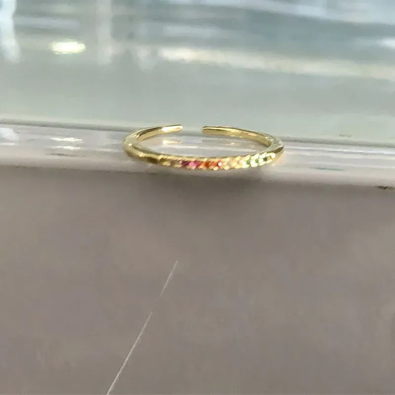 Anello aperto regolabile in metallo vintage con stella arcobaleno e zircone cubico, per donna, colore oro, anelli impilabili, regalo di gioielli_voghion.com