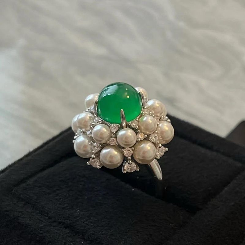 New Chinese Style Emperor Green Jade Marrow Embroidered Ball Flower Pearl Splicing Ring Female Niche Design_voghion.com