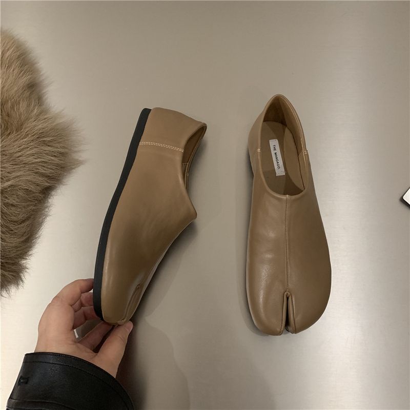 Design Sense Niche Pig's Hoof Flat 2021 Herbst Winter Neue Split Toe Loafers Mokassins Damenschuhe_voghion.com
