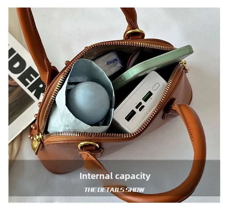 Fashion Designer Shell Bags For Women Elegant Rivet Handbag Versatile Large Capacity Shoulder Crossbody Bag_voghion.com