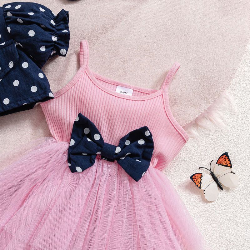 Vêtements pour enfants Veste à manches courtes à pois avec revers et bretelles Jupe en gaze à nœud Ensemble trois pièces pour filles_voghion.com